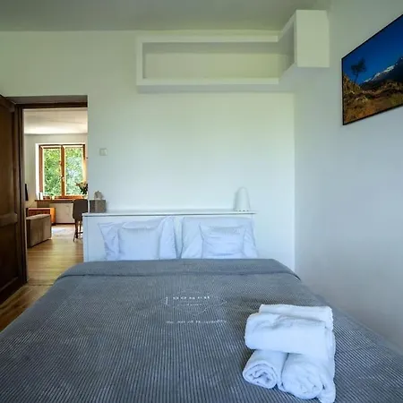 Oomph True Tree House Moko Warsaw