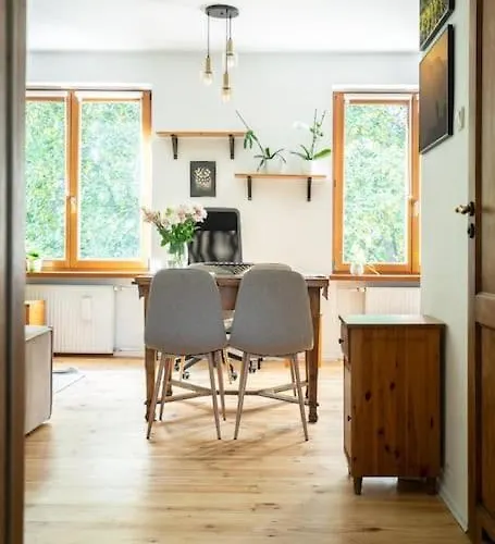 Apartament Oomph True Tree House Moko *