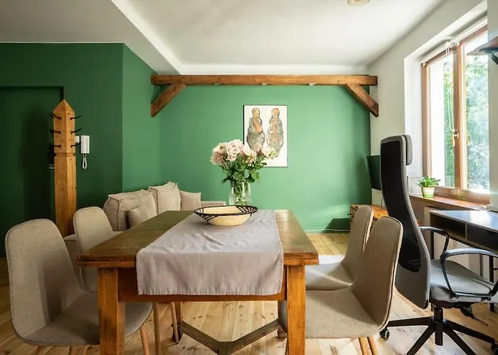 Apartament Oomph True Tree House Moko